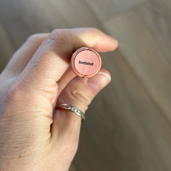 Brand New/Sealed. Popular color Bombshell Lipsense! - Picture 3 of 6